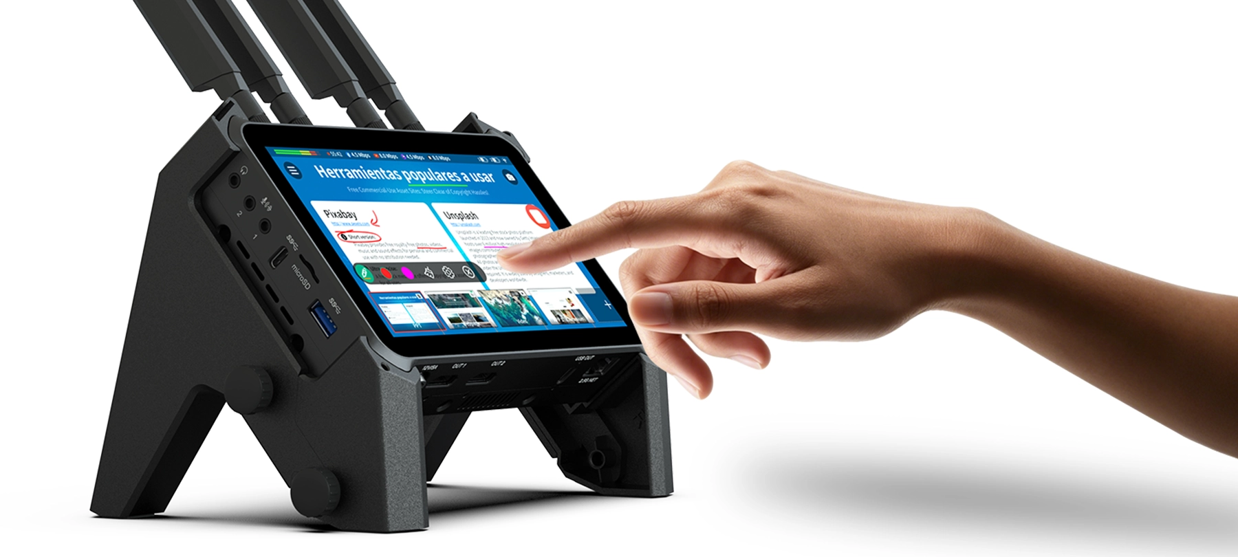 Built-in touchscreen